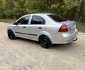 Серый Шевроле Авео, объемом двигателя 1.5 л и пробегом 380 тыс. км за 3100 $, фото 2 на Automoto.ua