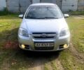 Серый Шевроле Авео, объемом двигателя 1.6 л и пробегом 181 тыс. км за 3850 $, фото 1 на Automoto.ua