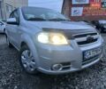 Серый Шевроле Авео, объемом двигателя 1.6 л и пробегом 308 тыс. км за 3700 $, фото 1 на Automoto.ua