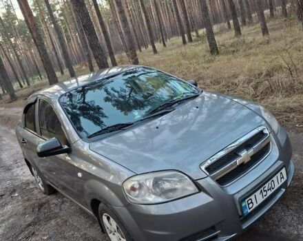 Серый Шевроле Авео, объемом двигателя 1.5 л и пробегом 194 тыс. км за 4000 $, фото 2 на Automoto.ua