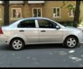 Серый Шевроле Авео, объемом двигателя 1.5 л и пробегом 240 тыс. км за 4500 $, фото 1 на Automoto.ua