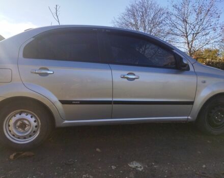 Серый Шевроле Авео, объемом двигателя 1.6 л и пробегом 230 тыс. км за 3400 $, фото 1 на Automoto.ua