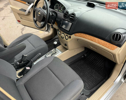 Серый Шевроле Авео, объемом двигателя 1.6 л и пробегом 175 тыс. км за 4350 $, фото 39 на Automoto.ua