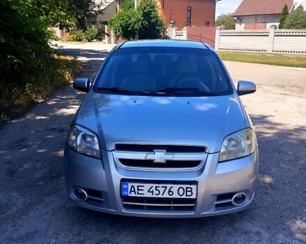 Серый Шевроле Авео, объемом двигателя 1.6 л и пробегом 122 тыс. км за 3950 $, фото 2 на Automoto.ua