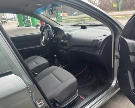 Серый Шевроле Авео, объемом двигателя 1.5 л и пробегом 154 тыс. км за 4800 $, фото 9 на Automoto.ua