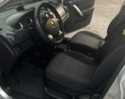 Сірий Шевроле Авео, об'ємом двигуна 1.5 л та пробігом 146 тис. км за 3600 $, фото 5 на Automoto.ua