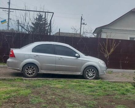 Серый Шевроле Авео, объемом двигателя 1.6 л и пробегом 173 тыс. км за 4900 $, фото 2 на Automoto.ua