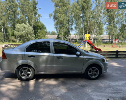 Сірий Шевроле Авео, об'ємом двигуна 1.5 л та пробігом 380 тис. км за 3200 $, фото 8 на Automoto.ua