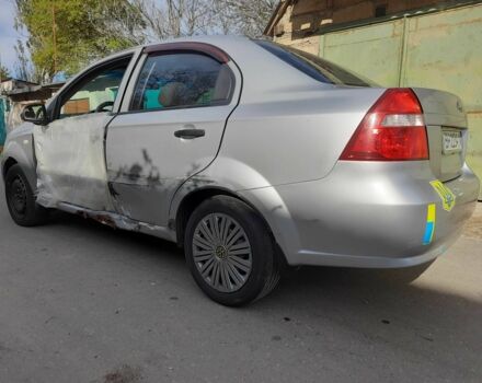 Сірий Шевроле Авео, об'ємом двигуна 1.5 л та пробігом 60 тис. км за 1600 $, фото 4 на Automoto.ua
