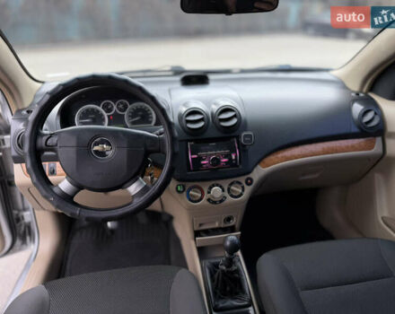 Серый Шевроле Авео, объемом двигателя 1.6 л и пробегом 240 тыс. км за 3200 $, фото 10 на Automoto.ua
