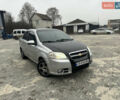 Серый Шевроле Авео, объемом двигателя 1.6 л и пробегом 160 тыс. км за 4100 $, фото 2 на Automoto.ua