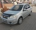 Сірий Шевроле Авео, об'ємом двигуна 1.5 л та пробігом 235 тис. км за 3200 $, фото 1 на Automoto.ua