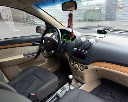 Сірий Шевроле Авео, об'ємом двигуна 1.6 л та пробігом 198 тис. км за 3700 $, фото 4 на Automoto.ua