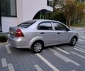 Серый Шевроле Авео, объемом двигателя 1.5 л и пробегом 176 тыс. км за 3800 $, фото 5 на Automoto.ua