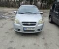 Серый Шевроле Авео, объемом двигателя 1.5 л и пробегом 97 тыс. км за 4800 $, фото 1 на Automoto.ua