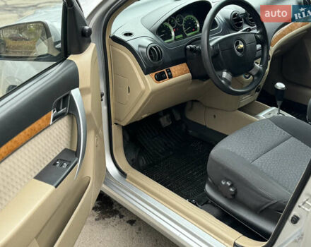 Серый Шевроле Авео, объемом двигателя 1.6 л и пробегом 175 тыс. км за 4350 $, фото 22 на Automoto.ua