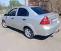 Серый Шевроле Авео, объемом двигателя 1.5 л и пробегом 199 тыс. км за 3500 $, фото 1 на Automoto.ua