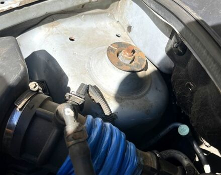 Сірий Шевроле Авео, об'ємом двигуна 1.6 л та пробігом 266 тис. км за 3200 $, фото 10 на Automoto.ua