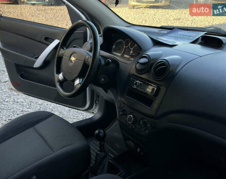 Серый Шевроле Авео, объемом двигателя 1.5 л и пробегом 270 тыс. км за 4400 $, фото 19 на Automoto.ua