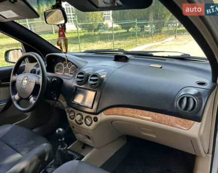 Серый Шевроле Авео, объемом двигателя 1.6 л и пробегом 260 тыс. км за 2499 $, фото 32 на Automoto.ua