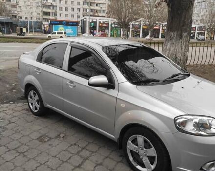 Серый Шевроле Авео, объемом двигателя 1.5 л и пробегом 390 тыс. км за 4100 $, фото 2 на Automoto.ua