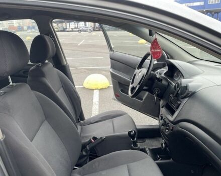 Серый Шевроле Авео, объемом двигателя 1.5 л и пробегом 204 тыс. км за 2800 $, фото 4 на Automoto.ua