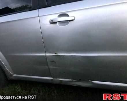 Серый Шевроле Авео, объемом двигателя 1.6 л и пробегом 303 тыс. км за 2100 $, фото 5 на Automoto.ua