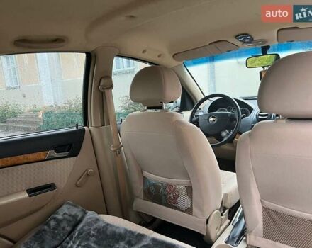 Серый Шевроле Авео, объемом двигателя 1.6 л и пробегом 110 тыс. км за 4500 $, фото 4 на Automoto.ua