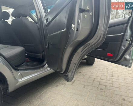 Серый Шевроле Авео, объемом двигателя 1.5 л и пробегом 154 тыс. км за 4800 $, фото 9 на Automoto.ua