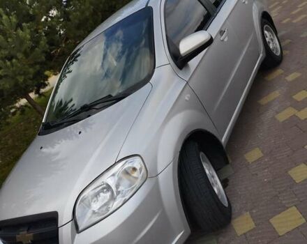 Серый Шевроле Авео, объемом двигателя 1.6 л и пробегом 260 тыс. км за 3400 $, фото 1 на Automoto.ua