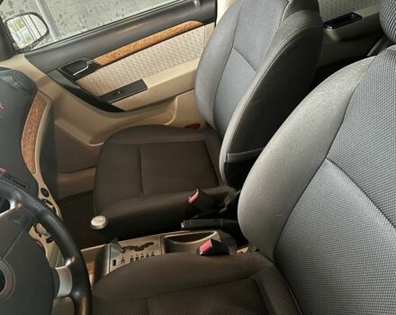 Серый Шевроле Авео, объемом двигателя 1.6 л и пробегом 192 тыс. км за 4000 $, фото 5 на Automoto.ua