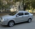 Сірий Шевроле Авео, об'ємом двигуна 1.5 л та пробігом 103 тис. км за 3300 $, фото 1 на Automoto.ua