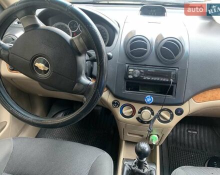 Серый Шевроле Авео, объемом двигателя 1.6 л и пробегом 185 тыс. км за 3891 $, фото 13 на Automoto.ua
