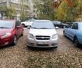 Серый Шевроле Авео, объемом двигателя 1.5 л и пробегом 325 тыс. км за 2850 $, фото 2 на Automoto.ua