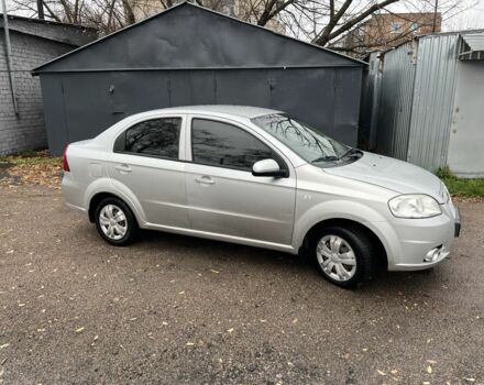 Серый Шевроле Авео, объемом двигателя 1.6 л и пробегом 250 тыс. км за 3700 $, фото 1 на Automoto.ua