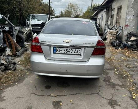 Сірий Шевроле Авео, об'ємом двигуна 1.6 л та пробігом 200 тис. км за 1500 $, фото 3 на Automoto.ua