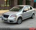 Сірий Шевроле Авео, об'ємом двигуна 1.6 л та пробігом 271 тис. км за 2700 $, фото 1 на Automoto.ua