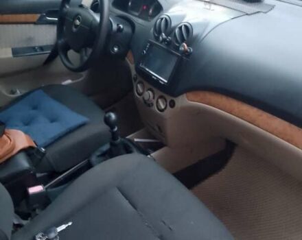 Серый Шевроле Авео, объемом двигателя 1.6 л и пробегом 340 тыс. км за 2800 $, фото 3 на Automoto.ua