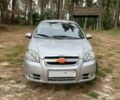 Серый Шевроле Авео, объемом двигателя 1.6 л и пробегом 280 тыс. км за 2400 $, фото 1 на Automoto.ua
