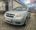 Серый Шевроле Авео, объемом двигателя 1.4 л и пробегом 175 тыс. км за 3350 $, фото 2 на Automoto.ua