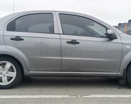 Серый Шевроле Авео, объемом двигателя 1.5 л и пробегом 244 тыс. км за 4500 $, фото 4 на Automoto.ua