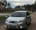 Серый Шевроле Авео, объемом двигателя 1.6 л и пробегом 300 тыс. км за 4100 $, фото 1 на Automoto.ua