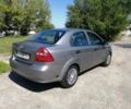 Серый Шевроле Авео, объемом двигателя 1.5 л и пробегом 220 тыс. км за 3700 $, фото 2 на Automoto.ua