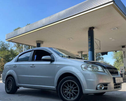 Серый Шевроле Авео, объемом двигателя 1.6 л и пробегом 300 тыс. км за 3900 $, фото 17 на Automoto.ua
