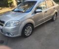 Серый Шевроле Авео, объемом двигателя 1.5 л и пробегом 188 тыс. км за 3900 $, фото 1 на Automoto.ua