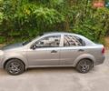 Серый Шевроле Авео, объемом двигателя 1.5 л и пробегом 232 тыс. км за 3300 $, фото 1 на Automoto.ua