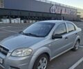Серый Шевроле Авео, объемом двигателя 1.2 л и пробегом 200 тыс. км за 3500 $, фото 1 на Automoto.ua