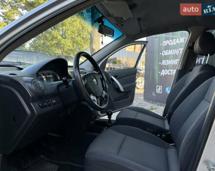 Серый Шевроле Авео, объемом двигателя 1.5 л и пробегом 270 тыс. км за 4400 $, фото 8 на Automoto.ua
