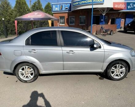 Серый Шевроле Авео, объемом двигателя 1.6 л и пробегом 351 тыс. км за 4000 $, фото 1 на Automoto.ua
