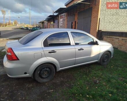 Серый Шевроле Авео, объемом двигателя 1.5 л и пробегом 240 тыс. км за 4100 $, фото 2 на Automoto.ua
